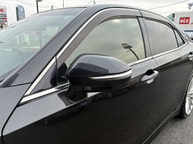 TOYOTA CROWN SEDAN 2014 Image 31