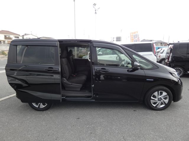 HONDA FREED HYBRID 2017 Image 31