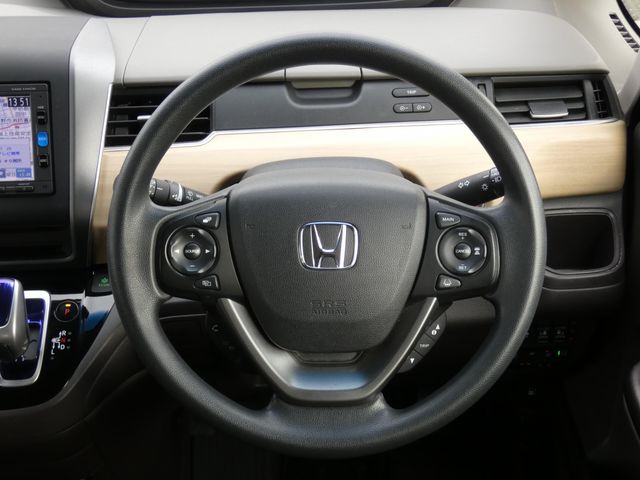 HONDA FREED HYBRID 2017 Image 31