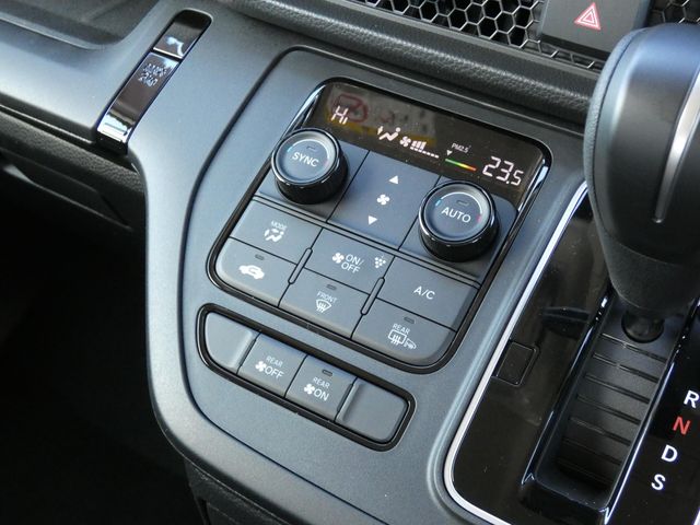 HONDA STEPWAGON 2025 Image 31