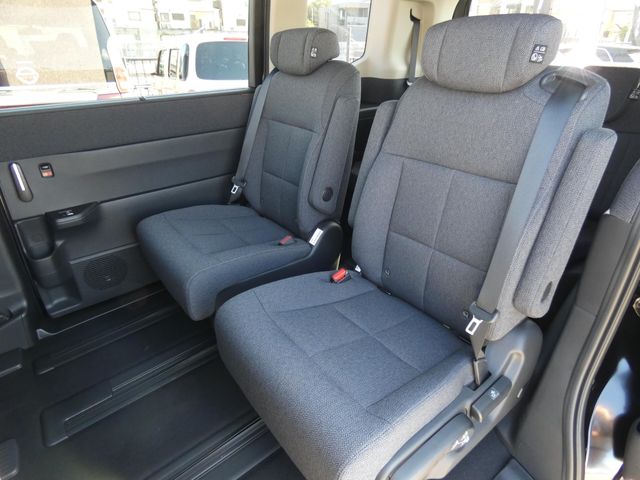 HONDA STEPWAGON 2025 Image 31