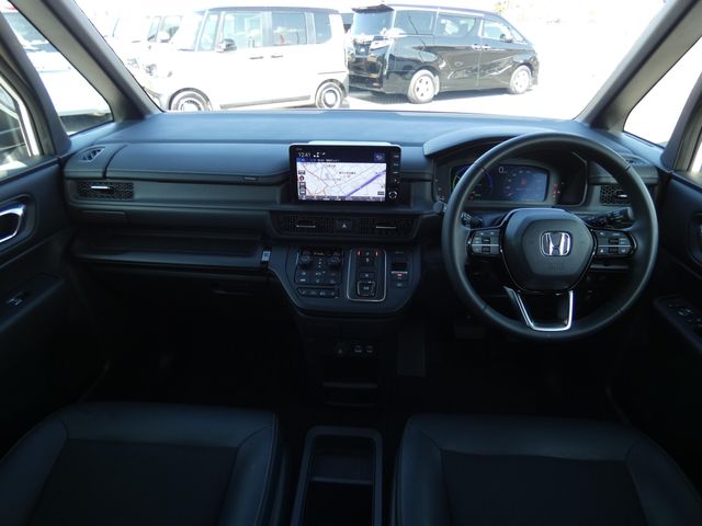HONDA STEPWAGON E:HEV SPAD 2024 Image 31