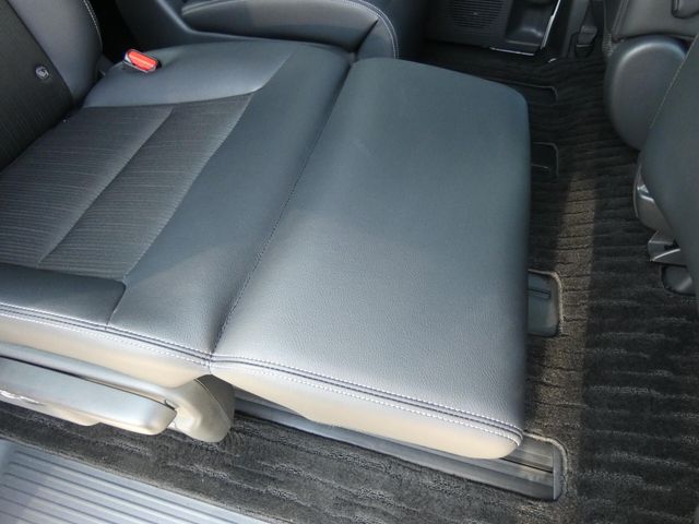 HONDA STEPWAGON E:HEV SPAD 2024 Image 31