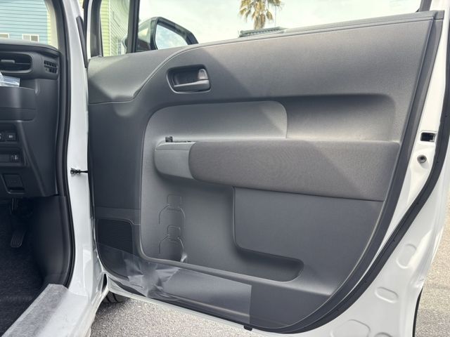 TOYOTA SIENTA HYBRID 2026 Image 31