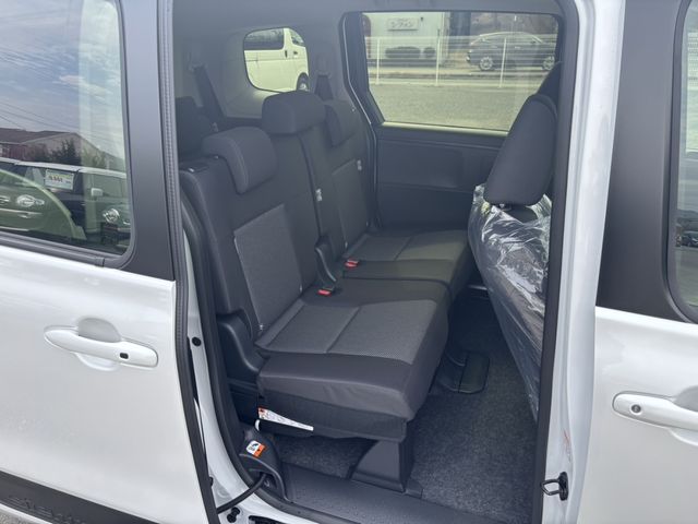 TOYOTA SIENTA HYBRID 2026 Image 31