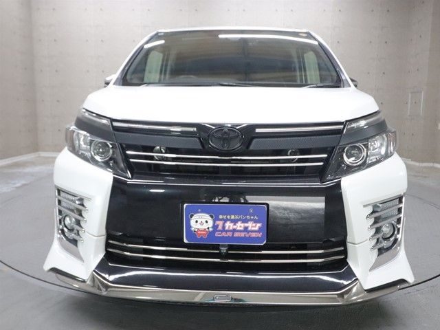 TOYOTA VOXY HYBRID 2017 Image 31