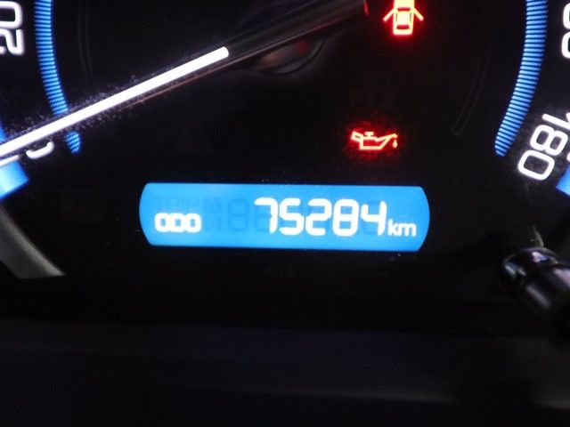 TOYOTA VOXY HYBRID 2017 Image 31