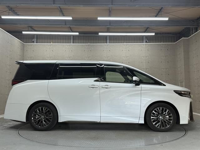 TOYOTA VELLFIRE 2025 Image 31