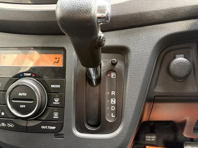 SUZUKI WAGON R STINGRAY 2013 Image 31