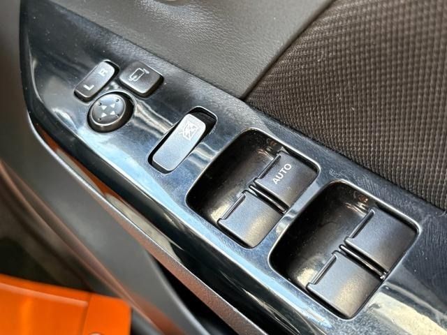 SUZUKI WAGON R STINGRAY 2013 Image 31