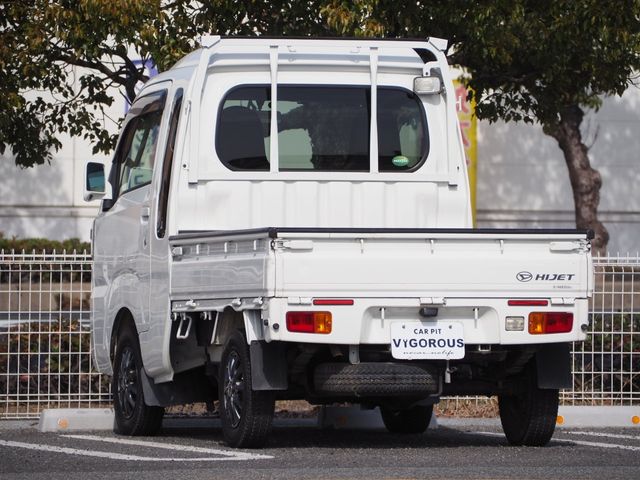 DAIHATSU HIJET TRUCK 4WD 2017 Image 31