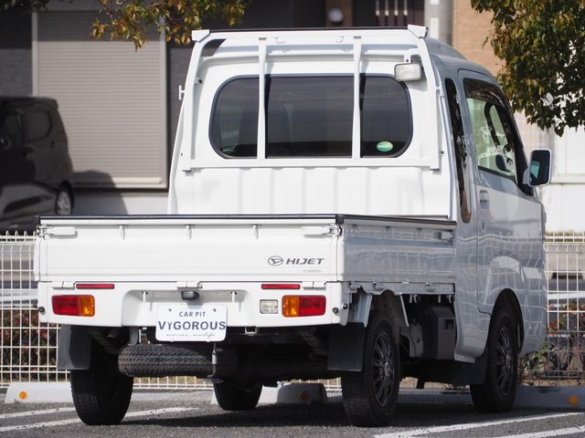 DAIHATSU HIJET TRUCK 4WD 2017 Image 31