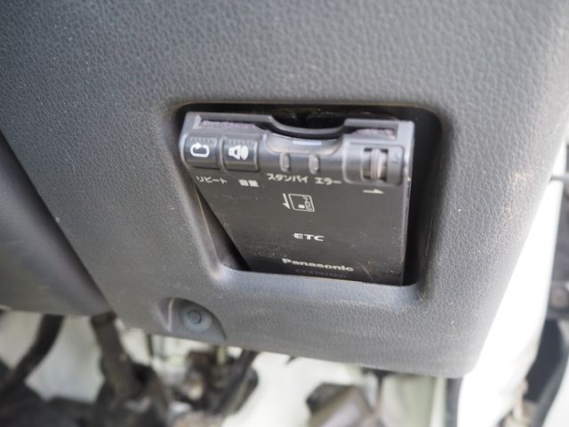 DAIHATSU HIJET TRUCK 4WD 2017 Image 31