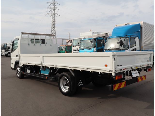 MITSUBISHI CANTER 2024 Image 31