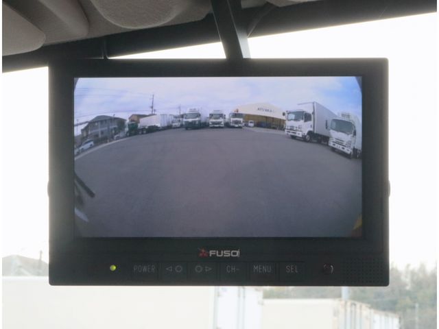 MITSUBISHI CANTER 2024 Image 31