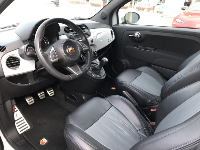 FIAT ABARTH 500 2015 Image 31