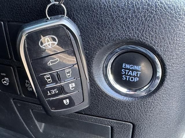 TOYOTA ALPHARD 2019 Image 31