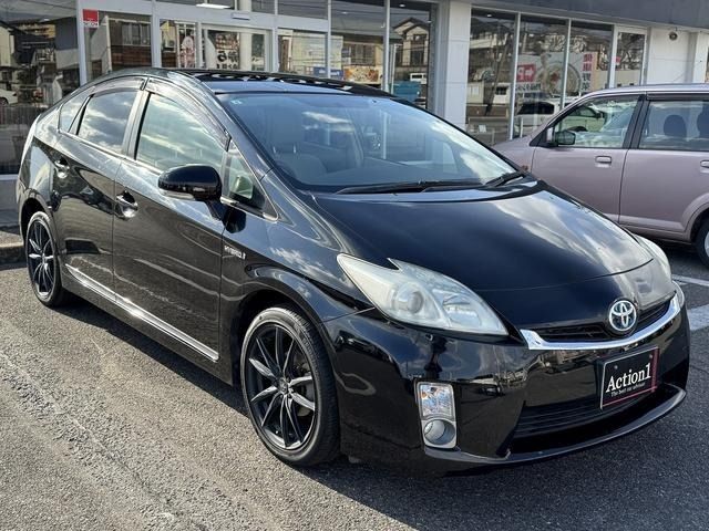 TOYOTA PRIUS 2011 Image 31