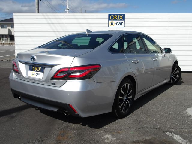 TOYOTA CROWN SEDAN HYBRID 2019 Image 31