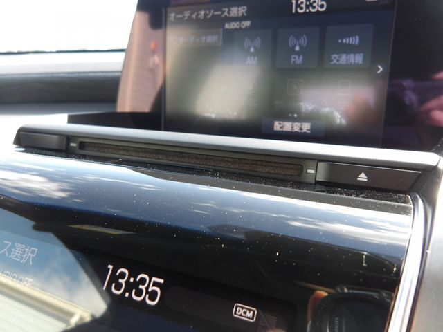 TOYOTA CROWN SEDAN HYBRID 2019 Image 31