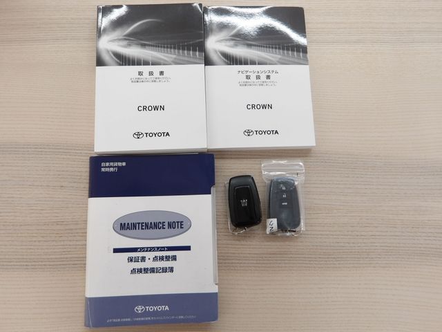 TOYOTA CROWN SEDAN HYBRID 2019 Image 31