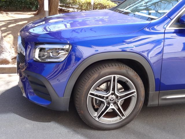 MERCEDES BENZ GLB 2023 Image 31