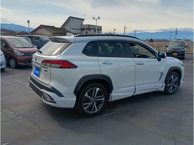 TOYOTA COROLLA CROSS HYBRID 2022 Image 31