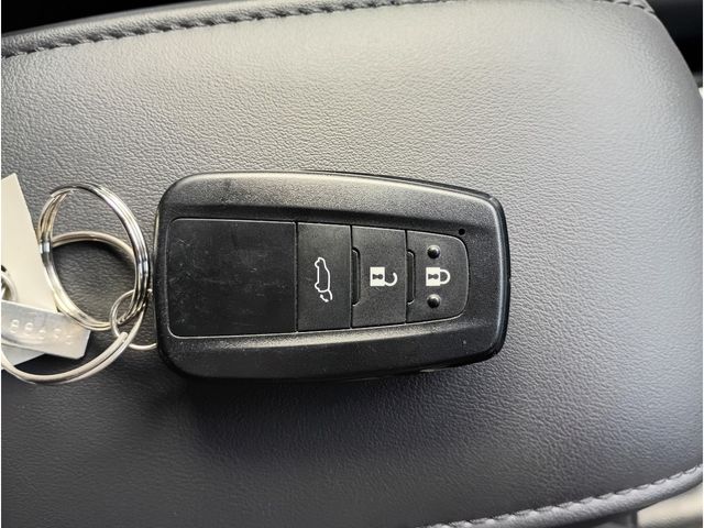 TOYOTA COROLLA CROSS HYBRID 2022 Image 31