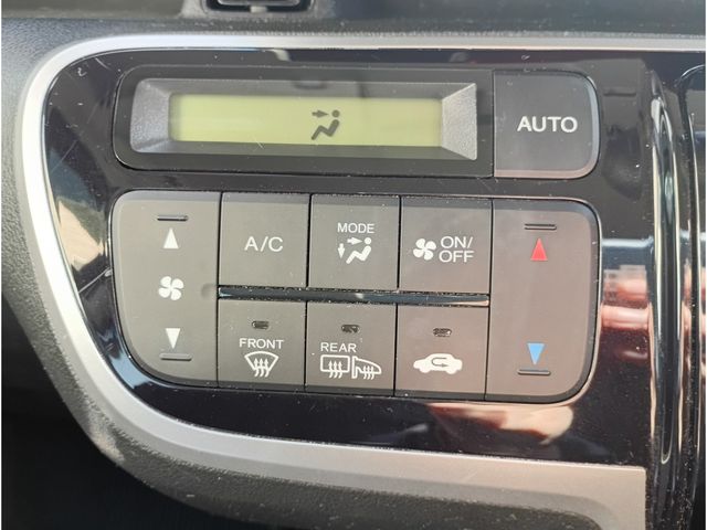 HONDA N BOX 4WD 2015 Image 31