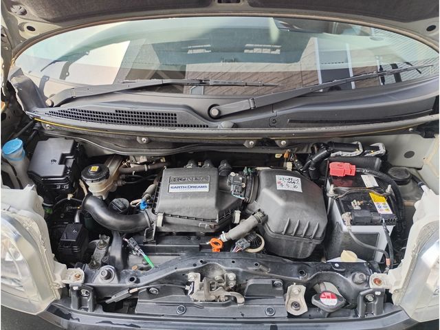 HONDA N BOX 4WD 2015 Image 31