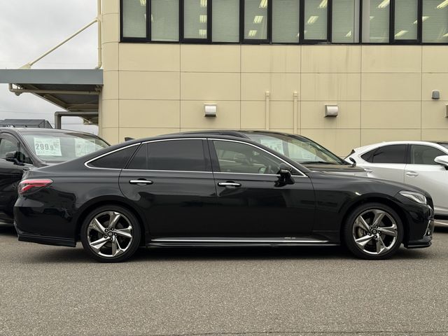 TOYOTA CROWN SEDAN HYBRID 2020 Image 31