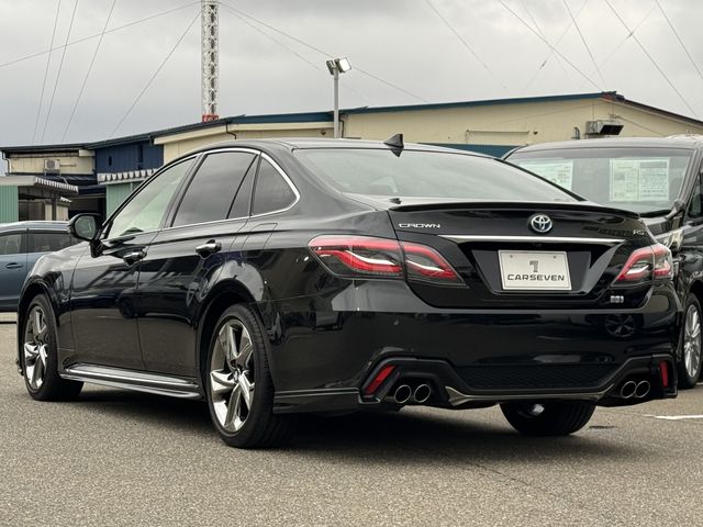 TOYOTA CROWN SEDAN HYBRID 2020 Image 31