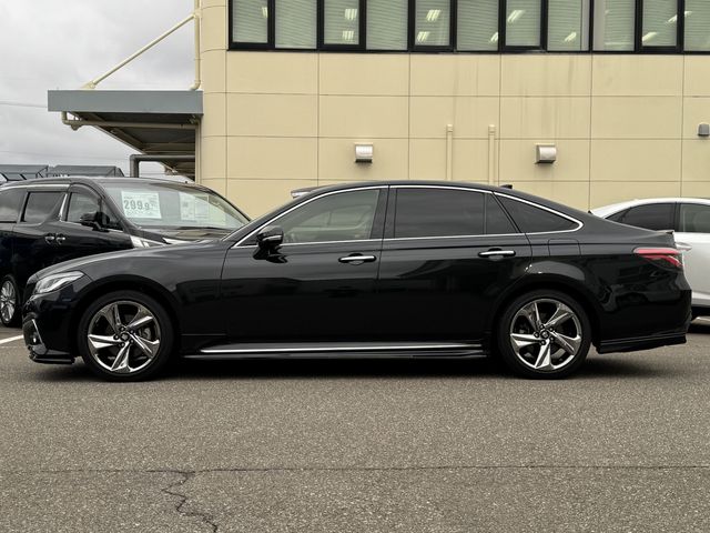 TOYOTA CROWN SEDAN HYBRID 2020 Image 31