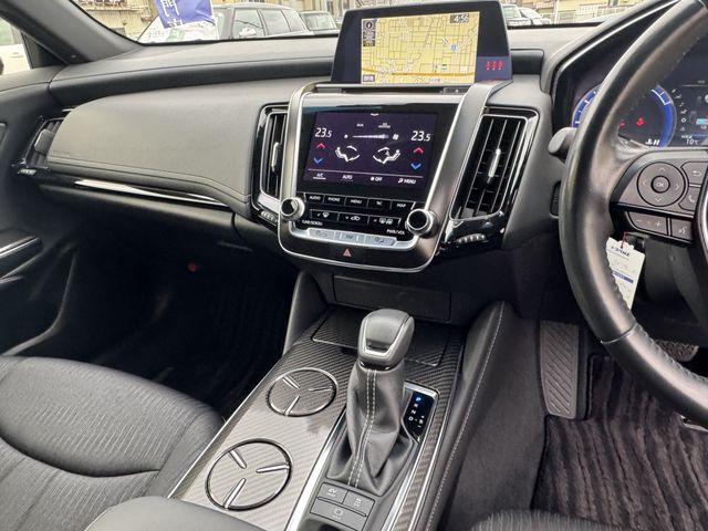 TOYOTA CROWN SEDAN HYBRID 2020 Image 31