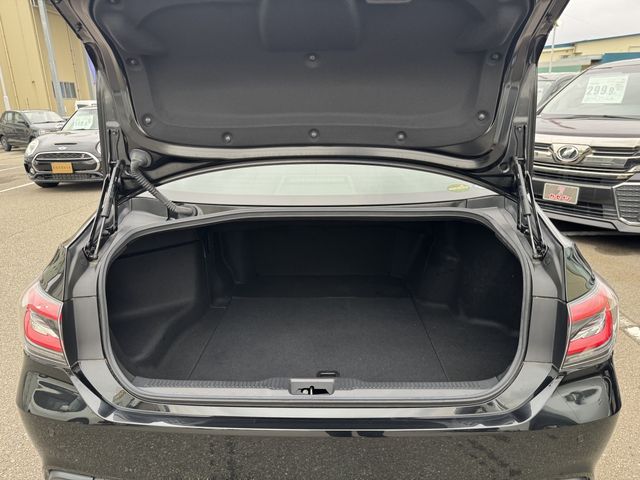 TOYOTA CROWN SEDAN HYBRID 2020 Image 31