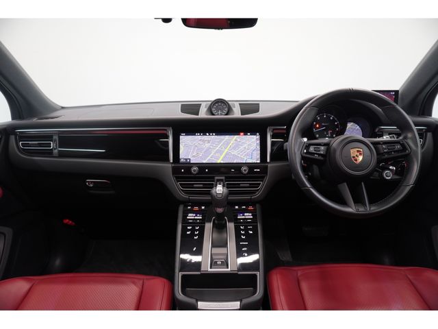 PORSCHE MACAN 2023 Image 31