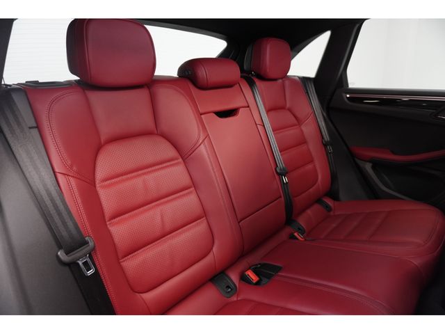 PORSCHE MACAN 2023 Image 31