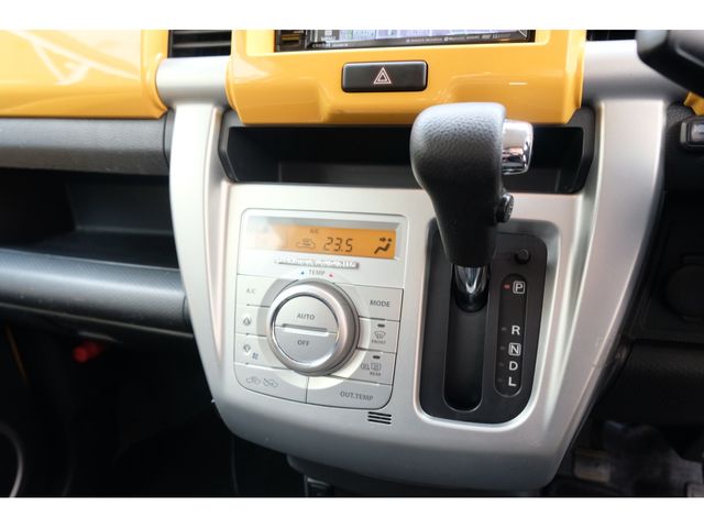 MAZDA FLAIR CROSSOVER 2017 Image 31