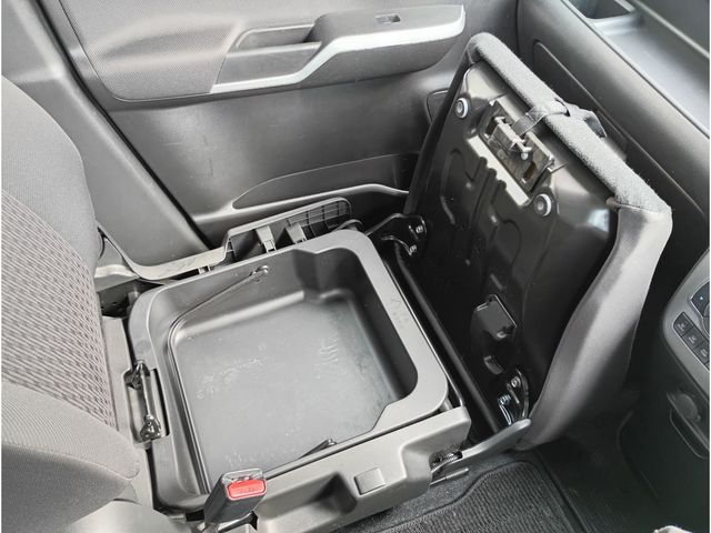 MITSUBISHI DELICA D:2 2WD 2018 Image 31