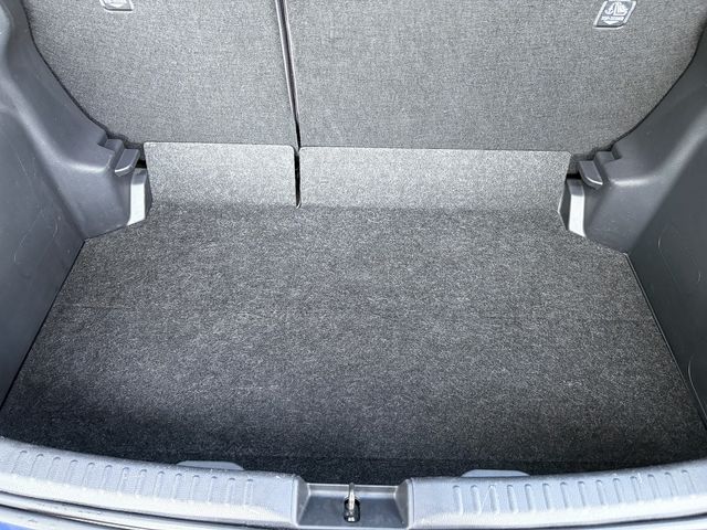 TOYOTA YARIS 2022 Image 31