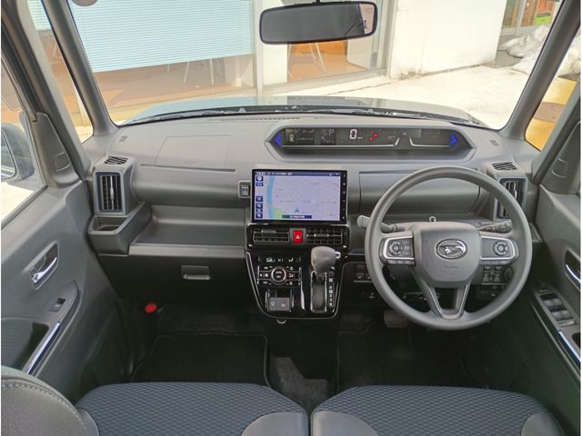DAIHATSU TANTO CUSTOM 4WD 2022 Image 31