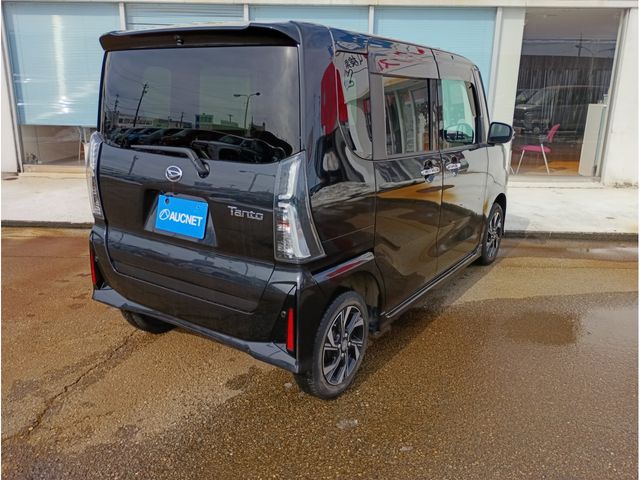 DAIHATSU TANTO CUSTOM 4WD 2022 Image 31