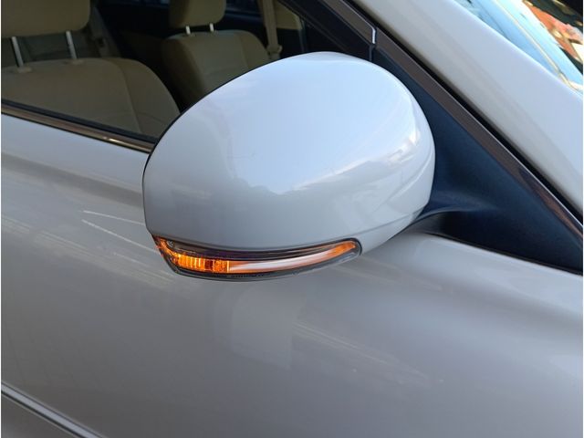 TOYOTA MARK X 2012 Image 31