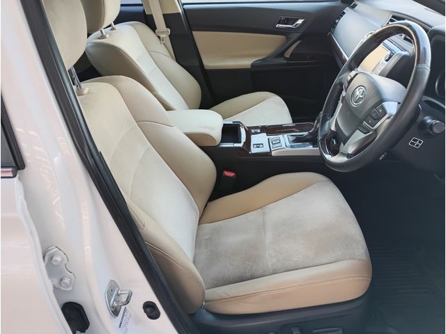 TOYOTA MARK X 2012 Image 31