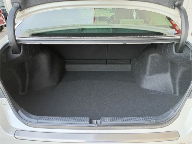 TOYOTA MARK X 2012 Image 31