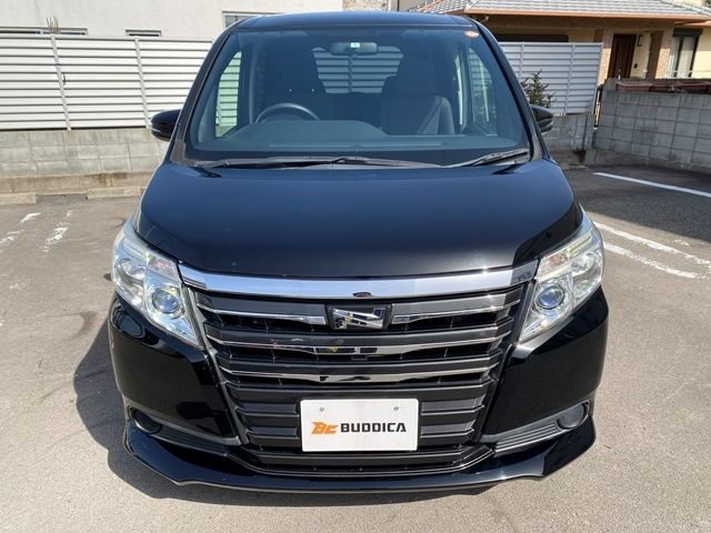 TOYOTA NOAH 2014 Image 31