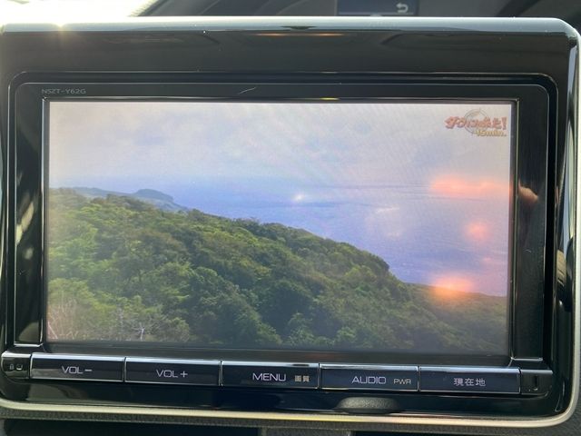 TOYOTA NOAH 2014 Image 31