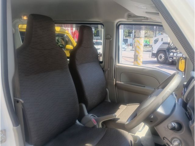 NISSAN NV100 CLIPPER 2022 Image 31