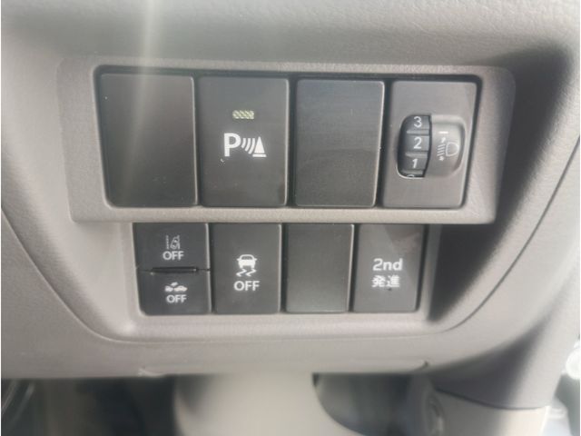 NISSAN NV100 CLIPPER 2022 Image 31