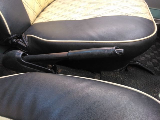 NISSAN SUNNY TRUCK 1993 Image 31